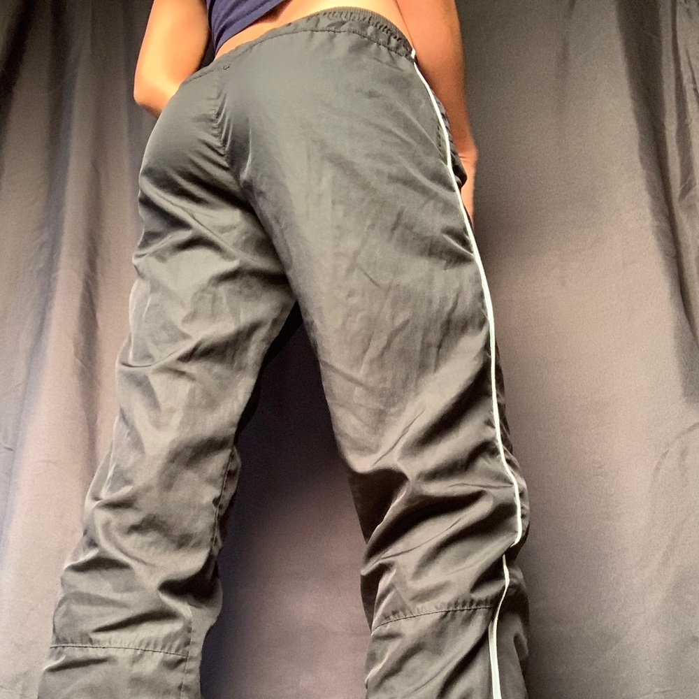 Sweat pants - Picture 2 of 3